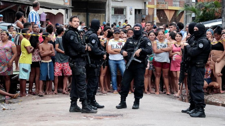 11 Orang Tewas dalam Penembakan Brutal di Bar Brasil 11 Orang Tewas dalam Penembakan Brutal di Bar Brasil