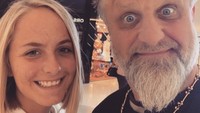 Putri Shawn Crahan atau perkusi dari grup metal Slipknot itu sebelumnya menjalani terapi untuk melepas ketergantungannya pada alkohol. Dok. Instagram/crahang6