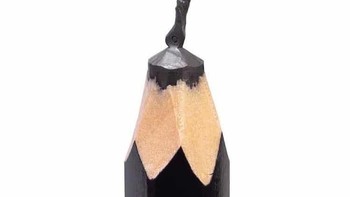 Ia mengakui kerap melakukan meditasi sebelum berkarya.  (Foto: Instagram/salavat.fidai)