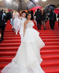 Usai Hadiri Cannes 2019, Nick Jonas dan Priyanka Chopra Makan Pizza Bareng