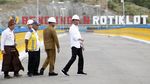 Momen Jokowi Resmikan Bendungan Rotiklot di NTT