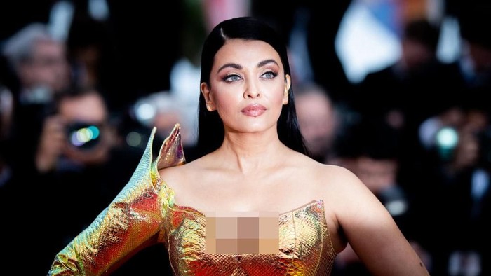 Tetap memukai, Aishwarya Rai punya rahasia cantik dan sehat yang simpel. Foto: Getty Images Tetap memukai, Aishwarya Rai punya rahasia cantik dan sehat yang simpel. Foto: Getty Images