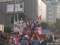 Letjen Purn Suharto Orasi di Depan Bawaslu, Bicara Kecurangan Pemilu