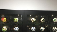 Berbagai bola sepak yang jadi saksi Hat-trick Ronaldo di sepanjang karirnya (Instagram/museucr7funchal)