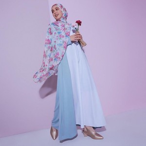 Tutorial Hijab Syari untuk Lebaran, Cocok Dipadukan dengan Dress Tutorial Hijab Syari untuk Lebaran, Cocok Dipadukan dengan Dress