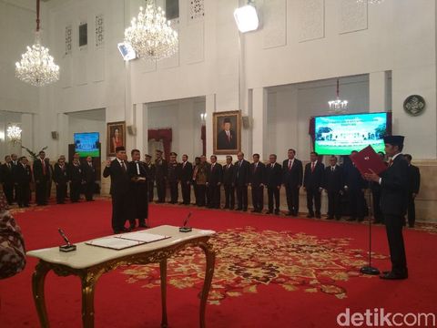 Hinsa Siburian, Eks Gultor Kopassus yang Kini Jadi Kepala Badan Siber