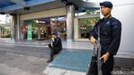 Foto: Polisi Jaga Ketat Pusat Perbelanjaan Sarinah