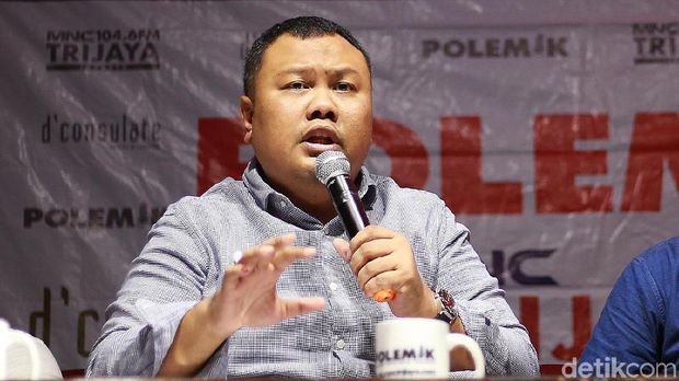 Hendri Satrio
