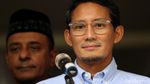 Salam Dua Jari, Prabowo-Sandi Tolak Hasil Pilpres 2019