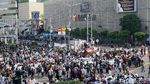 Massa Pro Prabowo Penuhi Depan Bawaslu