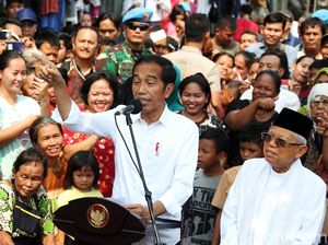 Melihat Lagi Momen Jokowi di Johar yang Ternyata Diincar Provokator 22 Mei