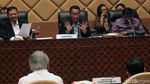 Komisi V Raker dengan Menhub & Menteri PUPR Bahas Mudik 2019