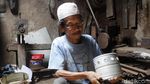 Perajin Kompor Minyak Tetap Bertahan di Era Modern