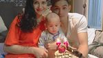 Si Cantik Alessia Cestaro yang Kompak Makan Bareng Keluarga