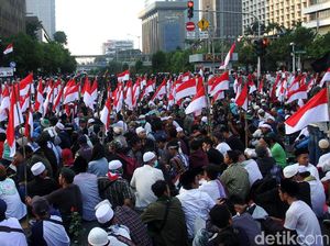 Polisi Minta Massa yang Demo di Bawaslu Bubar Pukul 18.00 WIB