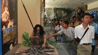 Museum Karst Indonesia berada di Desa Gebangharjo Kecamatan Pracimantoro. Sekitar 40 kilometer arah barat daya kota Wonogiri. Lokasinya di lembah sungai Bengawan Solo Purba dan dikelilingi tujuh gua karst. (Humas Pemkab Wonogiri)