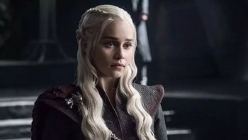 Plot Daenerys pun jadi cibiran karena akhir hayatnya dianggap tidak pas dengan perjalanannya sejauh ini. (Foto: Boredpanda.com)