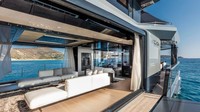 Kapal Arcadia Yachts, RJ ini membawa pulang penghargaan dalam kategori Semi-Displacement or Planing Motor Yachts 30m to 32.9m (CNN)