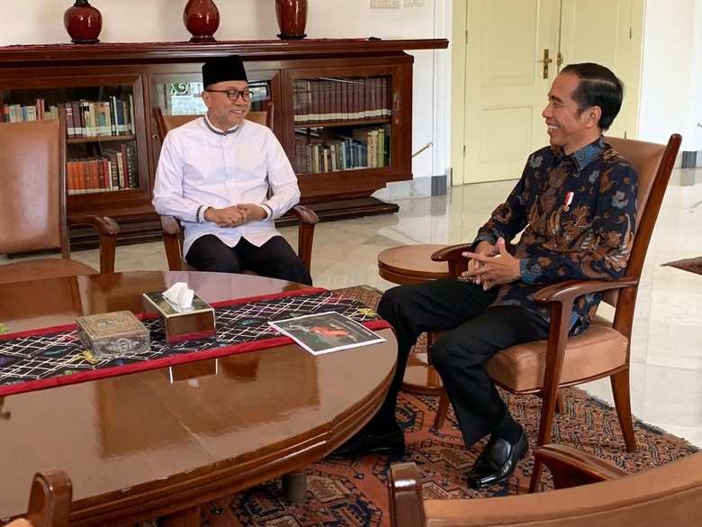 Setelah AHY, Zulkifli Hasan Temui Jokowi di Istana Bogor Setelah AHY, Zulkifli Hasan Temui Jokowi di Istana Bogor