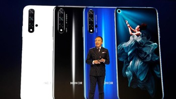 Mengusung desain warna-warni kemilau, Honor 20 menjadi ponsel flagship yang lebih terjangkau dibanding kompetitor. Foto: Reuters