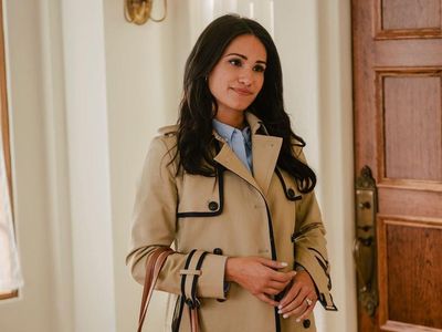 Fakta Tiffany Smith, Duplikat Meghan Markle yang Berperan Sebagai Duchess