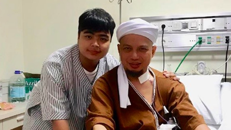 Alvin Siap Berangkat ke Malaysia, Ustaz Arifin Ilham Kritis Lagi Alvin Siap Berangkat ke Malaysia, Ustaz Arifin Ilham Kritis Lagi