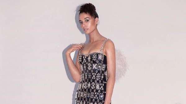Fakta-fakta Naomi Scott, Putri Jasmine Millenials Fakta-fakta Naomi Scott, Putri Jasmine Millenials