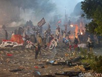 Aksi 22 Mei Rusuh Menutup Pintu Rezeki Warga