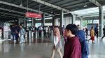 KRL Tak Sampai Palmerah dan Tanah Abang, Stasiun Kebayoran Padat