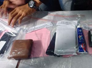 Polisi Tunjukkan Barang Bukti dari Massa Rusuh: Molotov hingga Amplop