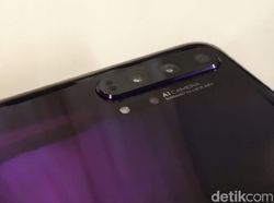 Menggenggam Honor 20 Pro di Indonesia