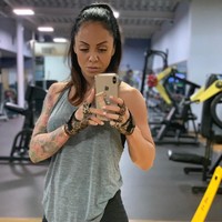 Wanita 36 tahun itu pun tampaknya tak masalah dengan berbagai komentar yang didapatnya karena pernyataan tersebut. Ia mengaku punya kulit tebal dan selera humor sehingga tak ambil pusing. Foto: Instagram @miss_jenna_thompson