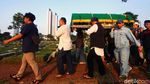 Jenazah Korban Bentrok 22 Mei Dimakamkan