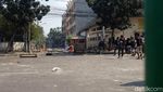 Kondisi Terkini Bentrokan Massa di Jalan Jati Baru
