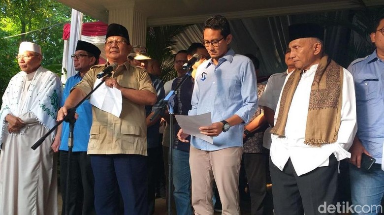 Prabowo Jenguk Korban Rusuh, Dahnil: Banyak Sekali Orang Cedera Prabowo Jenguk Korban Rusuh, Dahnil: Banyak Sekali Orang Cedera