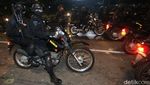 Polisi Berhasil Pukul Mundur Massa di Bawaslu