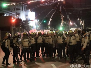 Kisah Pembunuh Bayaran Menyurvei Rumah Bos Lembaga Survei