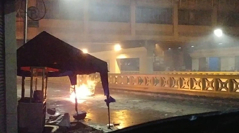 Underpass Blok A Tanah Abang Diselimuti Asap Underpass Blok A Tanah Abang Diselimuti Asap