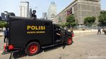 Kawat Berduri Masih Hiasi Depan Gedung Bawaslu
