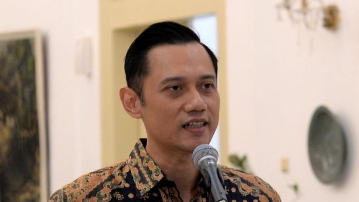 Komandan Kogasma Pemenangan Pemilu Partai Demokrat Agus Harimurti Yudhoyono alias AHY seusai bertemu Presiden Jokowi di Istana Bogor.