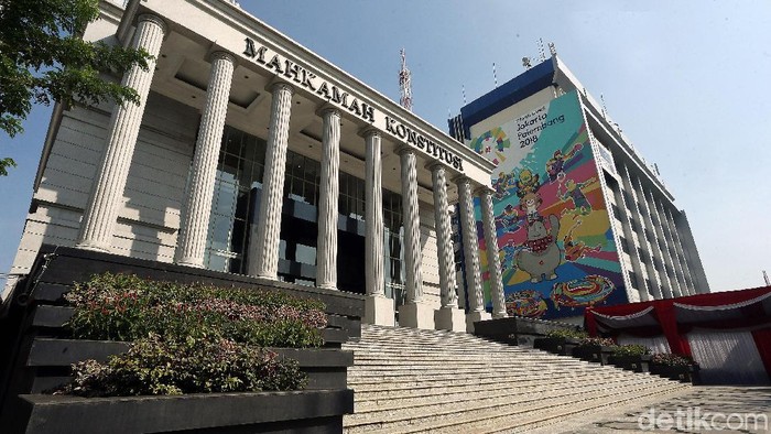 Kegiatan di Mahkamah Konstitusi (MK) nampak berjalan normal seperti biasa. Rencananya, BPN Prabowo-Sandiaga akan menyampaikan gugatan Pemilu hari ini.