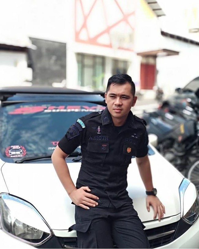  Andre merupakan salah satu anggota Brimob yang dikirim untuk mengamankan demonstran yang melakukan aksi demo menolak hasil Pemilu Presiden di Jakarta kemarin (22/5/2019) Foto: Instagram @krissandro_23