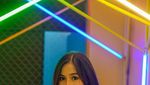 Nadya Fricella, Pesinetron yang Pamer Pose Cantik Saat Ngopi
