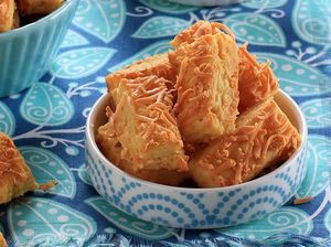 Belanja Kastengel Online Dengan Harga Rp 100 Ribu Ada di Sini