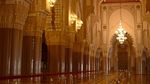 Megahnya Masjid Hasan II yang Berdiri di Atas Samudera Atlantik