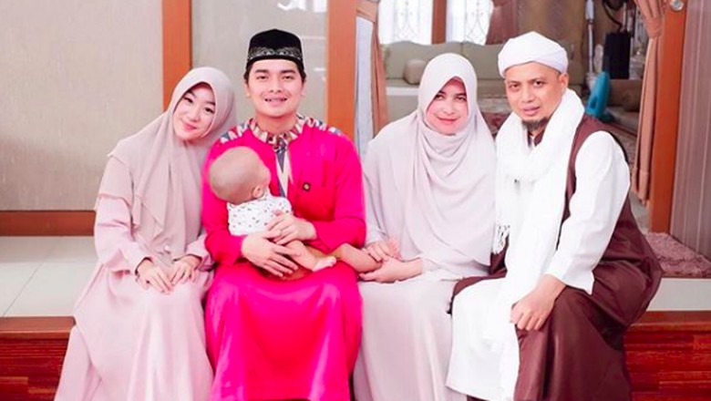 Keluarga Arifin Ilham Foto: Instagram Keluarga Arifin Ilham Foto: Instagram
