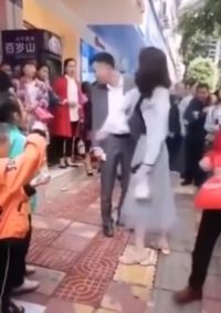 Viral, Video Wanita Tampar Pacar 52 Kali karena Tak Dibelikan Ponsel