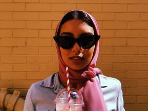 Potret Model Cantik yang Akan Tampil Berhijab di Film Spiderman Terbaru