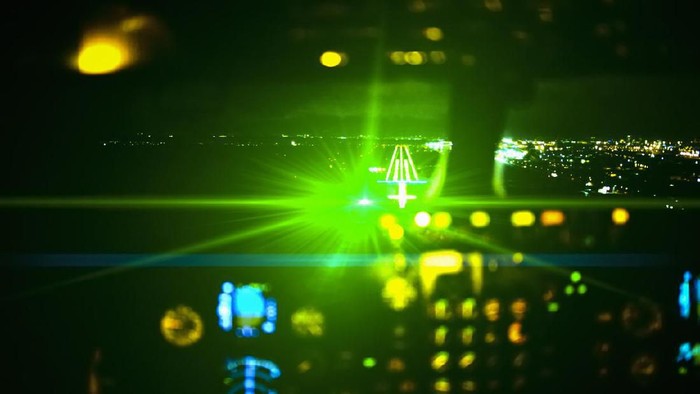 Ilustrasi Sinar Laser