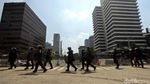 Kawat Berduri Masih Hiasi Depan Gedung Bawaslu